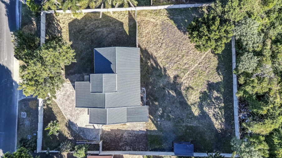 To Let 3 Bedroom Property for Rent in Beacon Bay Eastern Cape